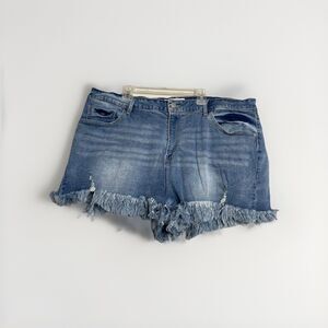 Fashion Nova High-Waisted Distressed Denim Shorts Women’s Size 20 Frayed Hem